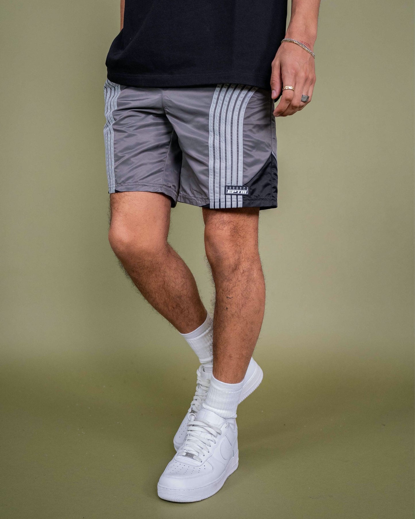 Eptm - Grey 3m curve shorts